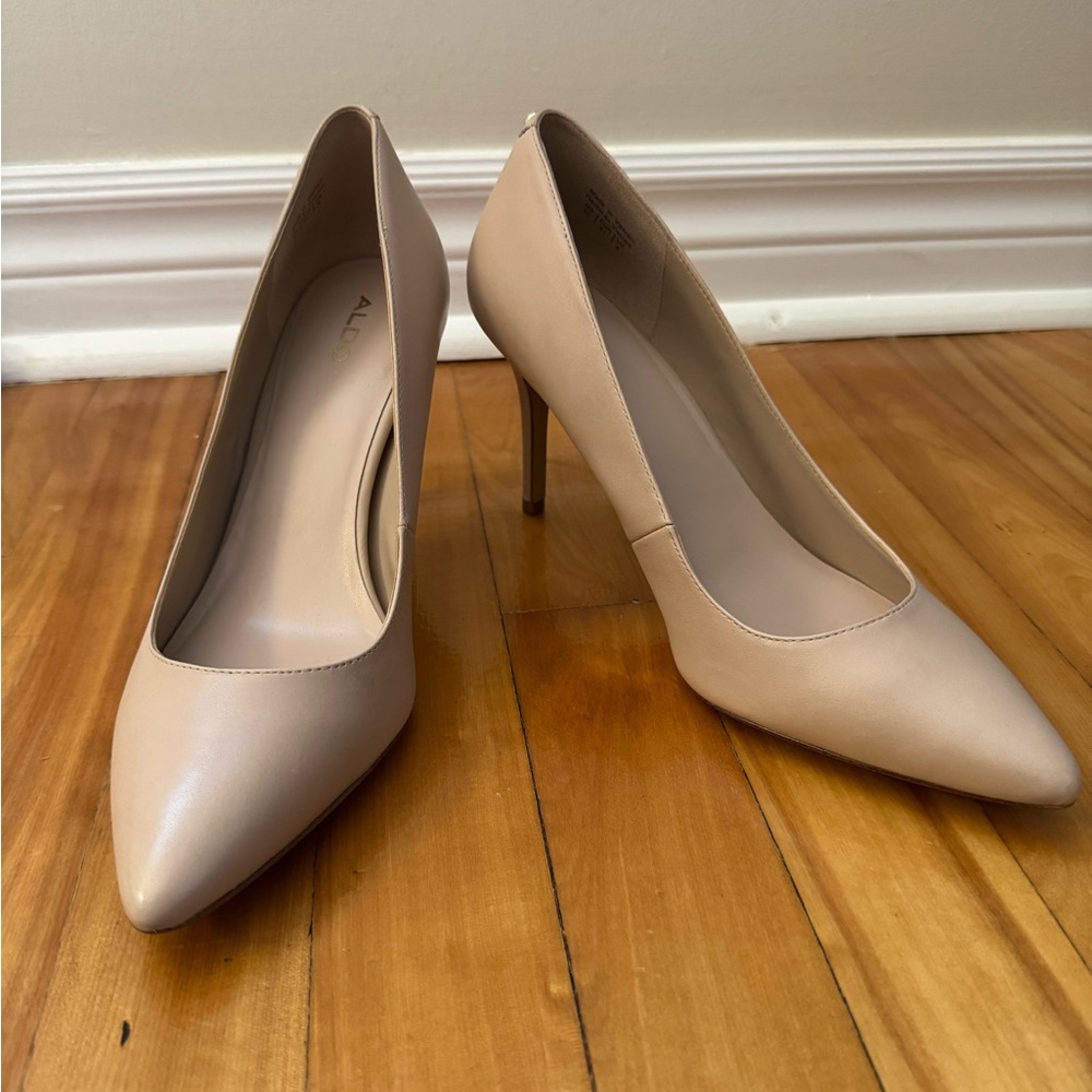 Beige Stiletto Pointy Heels - ALDO - Size 10